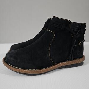 NEW Born Wynter Ankle Bootie Womens 8 Black Suede Distressed Casual Fall Winter